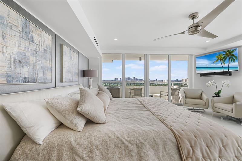 Image 24 of 48 For 545 Fort Lauderdale Beach Blvd  1703 1704