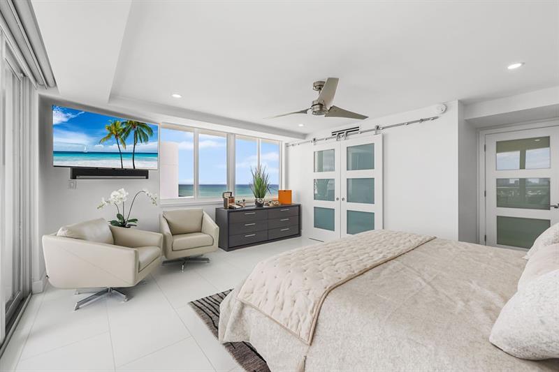 Image 26 of 48 For 545 Fort Lauderdale Beach Blvd  1703 1704