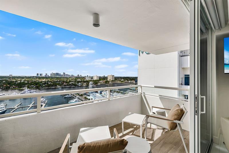 Image 27 of 48 For 545 Fort Lauderdale Beach Blvd  1703 1704