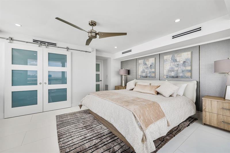 Image 30 of 48 For 545 Fort Lauderdale Beach Blvd  1703 1704