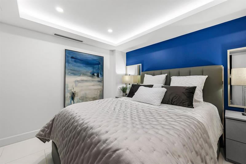 Image 32 of 48 For 545 Fort Lauderdale Beach Blvd  1703 1704