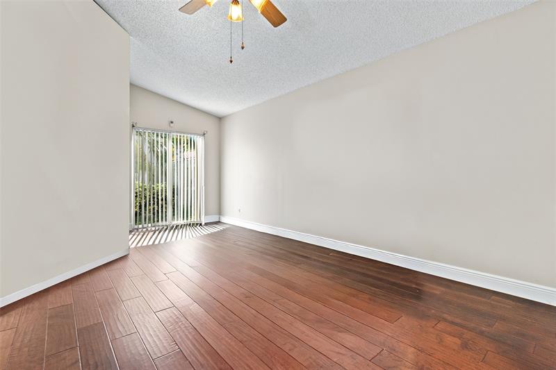 Image 12 of 39 For 1487 Garden Rd