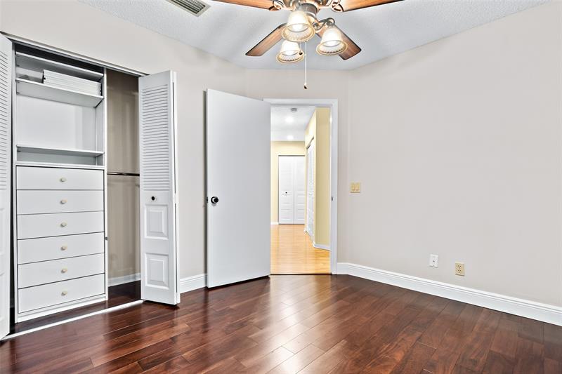 Image 21 of 39 For 1487 Garden Rd