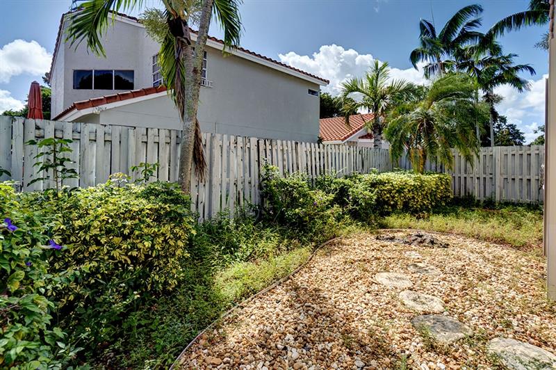 Image 31 of 39 For 1487 Garden Rd