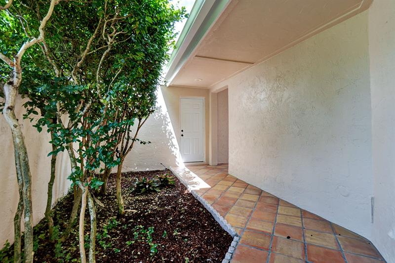 Image 35 of 39 For 1487 Garden Rd