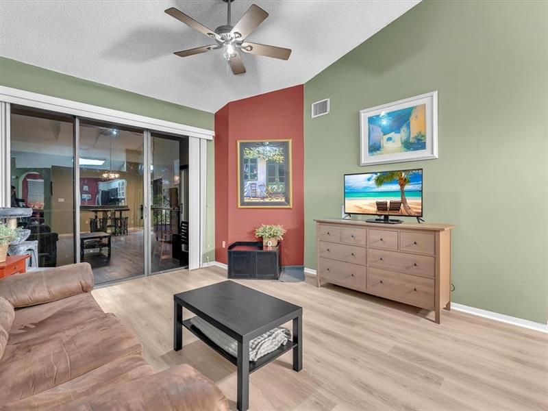 Image 5 of 14 For 146 98th Ter  146