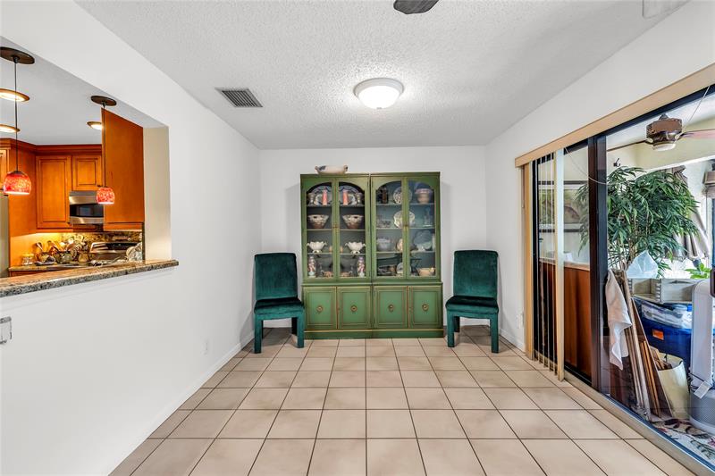 Image 10 of 35 For 2737 42nd Ave  2737