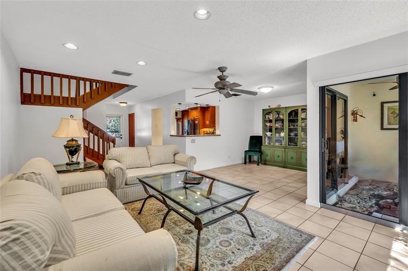 Image 11 of 35 For 2737 42nd Ave  2737