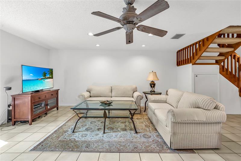 Image 13 of 35 For 2737 42nd Ave  2737