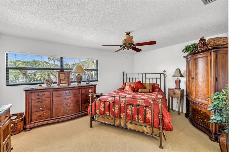 Image 18 of 35 For 2737 42nd Ave  2737