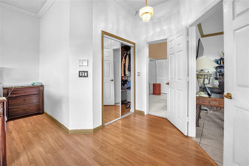 Image 29 of 41 For 7701 Highlands Cir