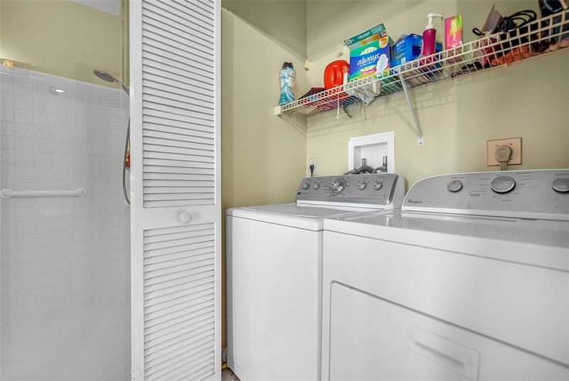 Image 34 of 41 For 7701 Highlands Cir