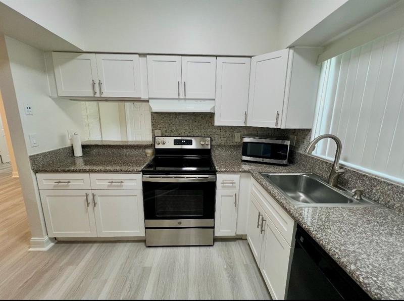 Details for 1761 96th Ter  3e, Hollywood, FL 33024