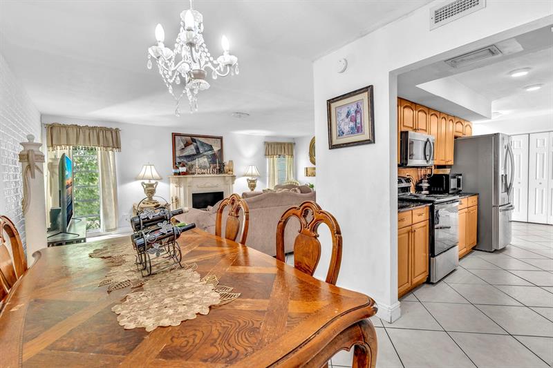 Image 15 of 57 For 6409 72nd Ave