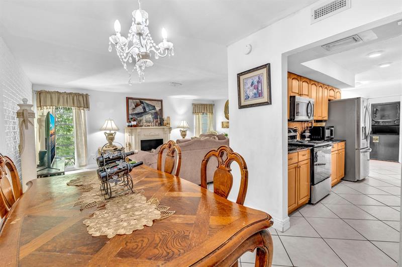 Image 16 of 57 For 6409 72nd Ave