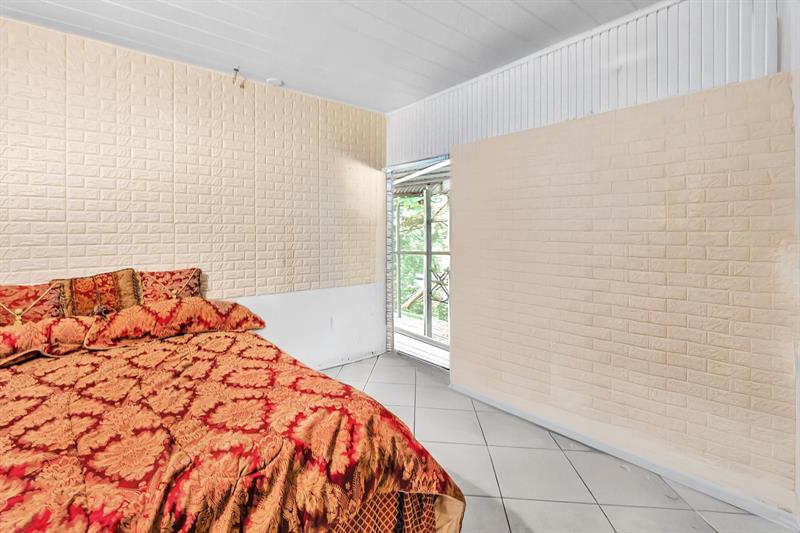 Image 31 of 57 For 6409 72nd Ave