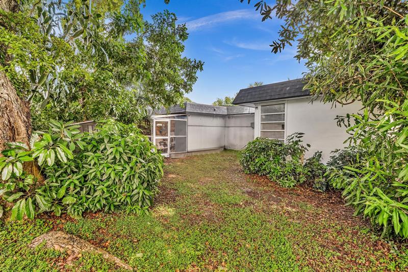 Image 54 of 57 For 6409 72nd Ave