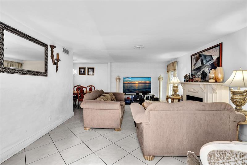 Image 6 of 57 For 6409 72nd Ave