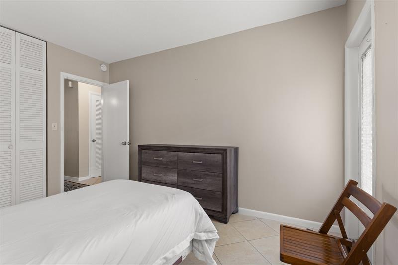 Image 21 of 30 For 2160 56th Ct  102