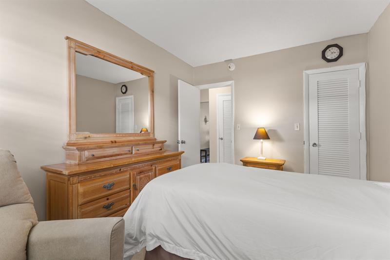 Image 26 of 30 For 2160 56th Ct  102