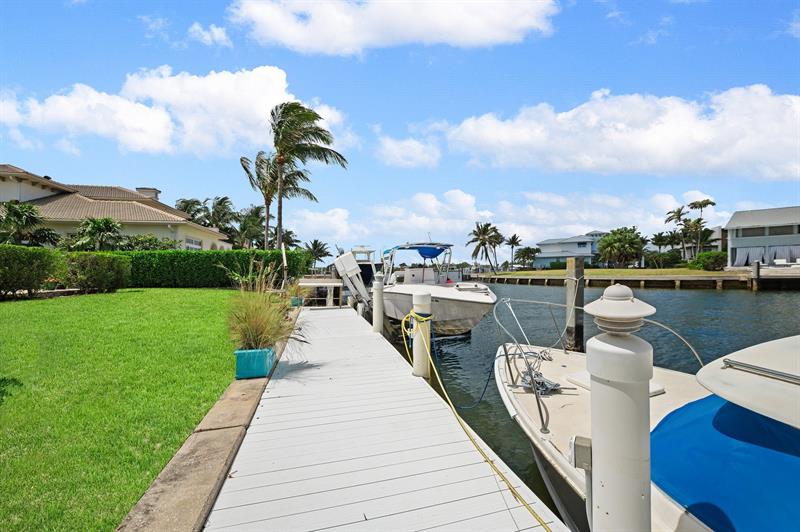 Image 12 of 15 For 3 Sabal Island Dr