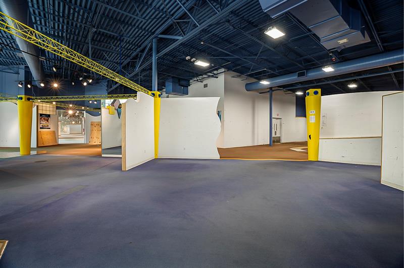 Image 10 of 14 For 1605 Oakland Park Blvd