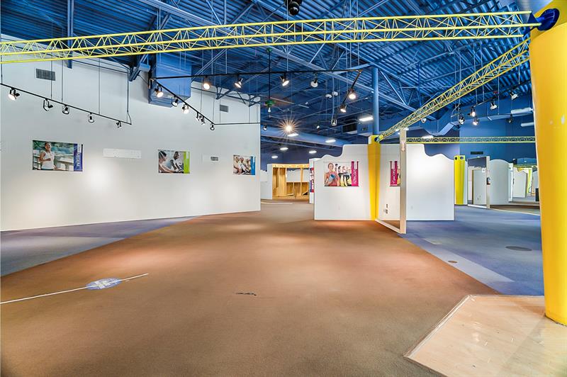 Image 9 of 14 For 1605 Oakland Park Blvd