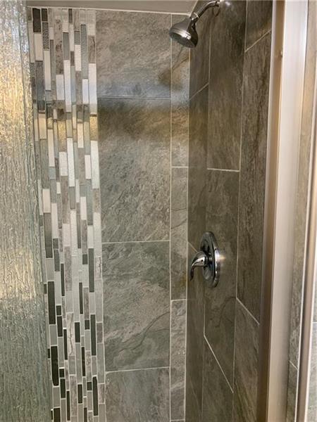 Image 36 of 64 For 755 92nd Ave