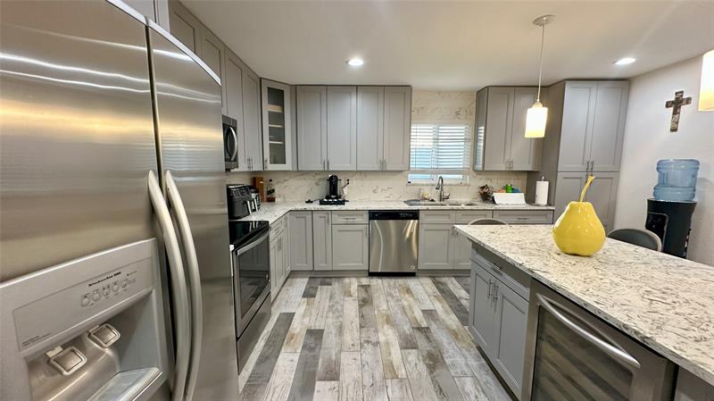 Image 13 of 25 For 4751 10  