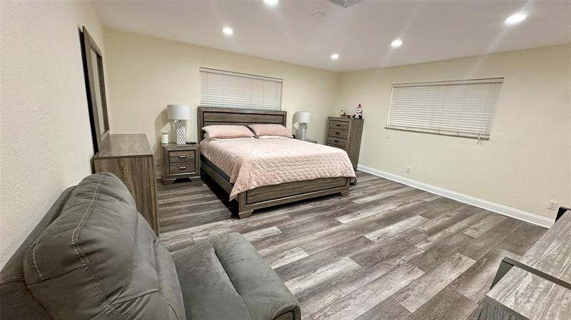 Image 16 of 25 For 4751 10  