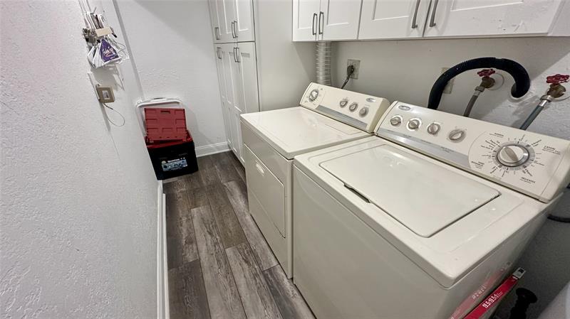 Image 20 of 25 For 4751 10  