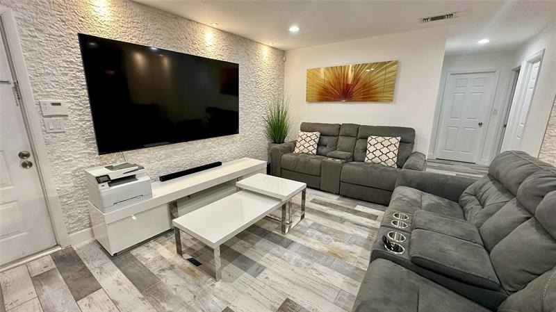 Image 4 of 25 For 4751 10  