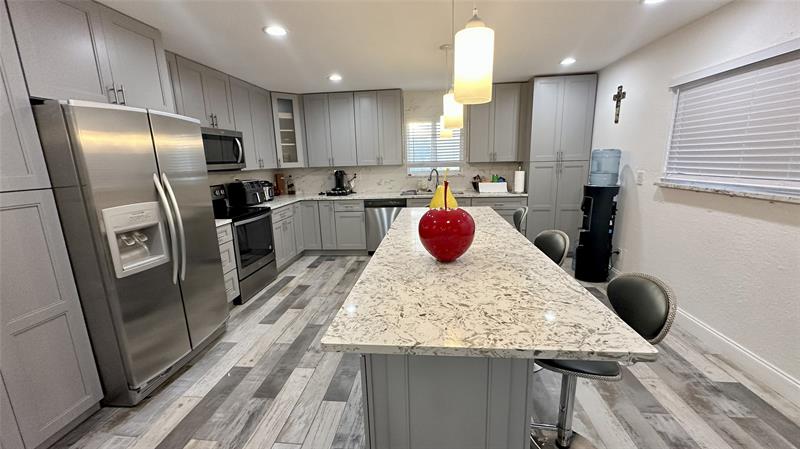 Image 6 of 25 For 4751 10  