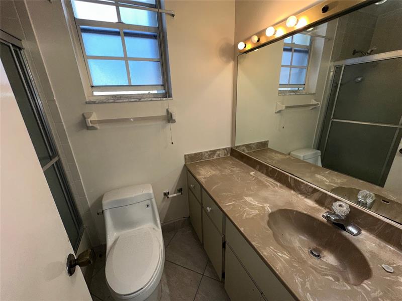 Image 14 of 14 For 4281 10th Ct