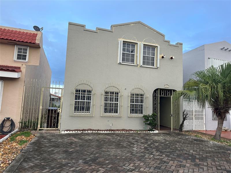 Image 2 of 14 For 4281 10th Ct