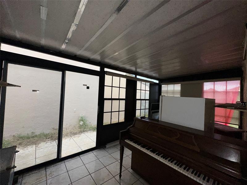 Image 8 of 14 For 4281 10th Ct