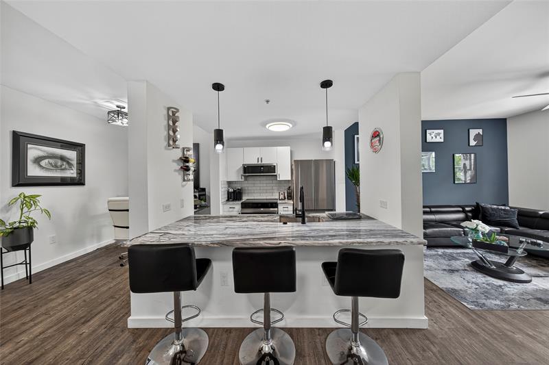 Image 4 of 42 For 533 3rd Ave  516