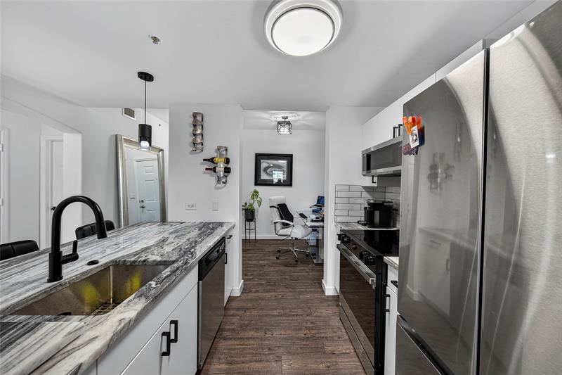 Image 9 of 42 For 533 3rd Ave  516