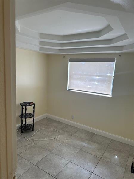 Image 6 of 14 For 7807 Kimberly Blvd