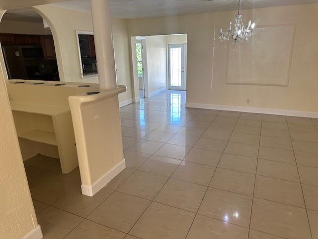 Image 8 of 14 For 7807 Kimberly Blvd