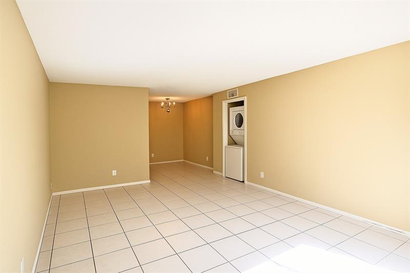 Image 13 of 19 For 11340 Royal Palm Blvd  11340