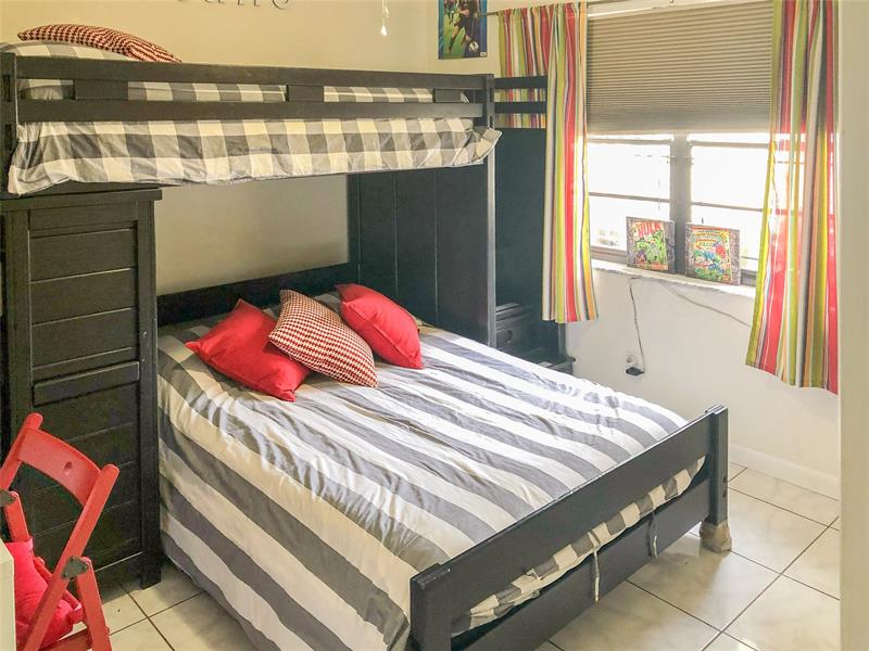 Image 23 of 47 For 5614 Hammock Ln  113