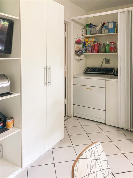 Image 26 of 47 For 5614 Hammock Ln  113