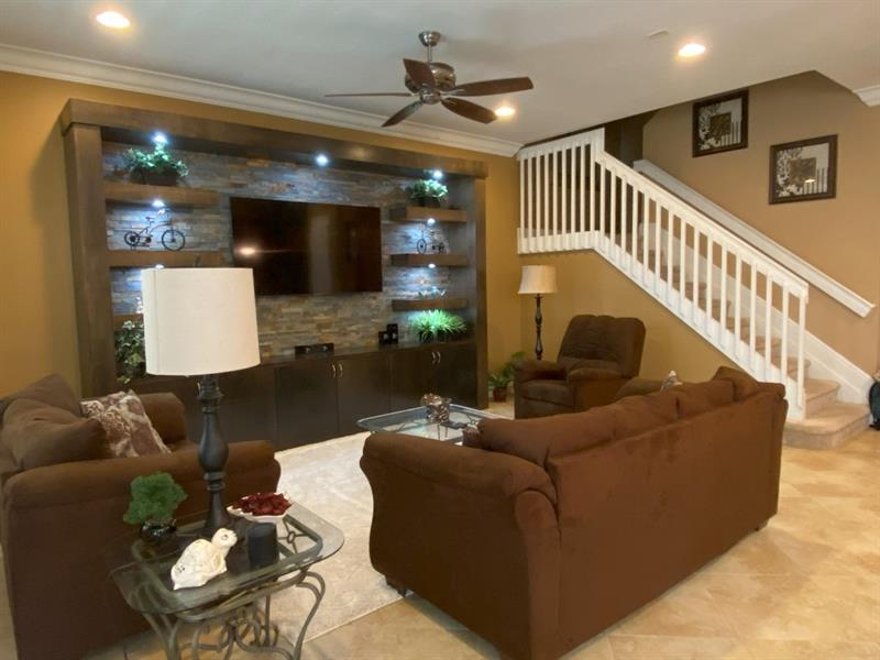 Image 15 of 43 For 4115 Darlington St