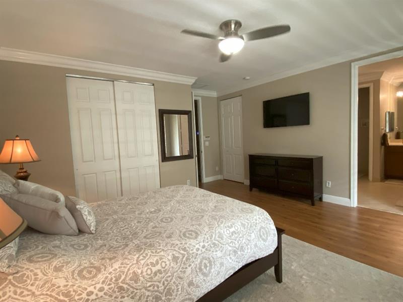 Image 25 of 43 For 4115 Darlington St