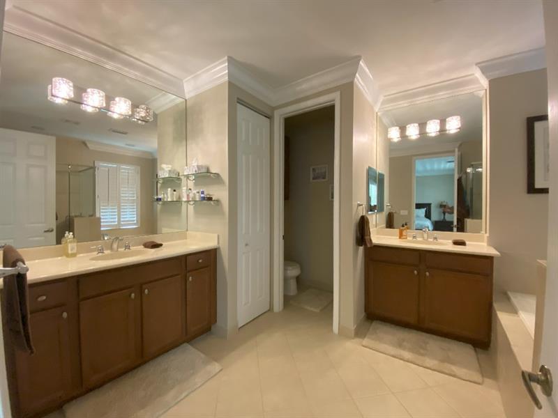 Image 26 of 43 For 4115 Darlington St