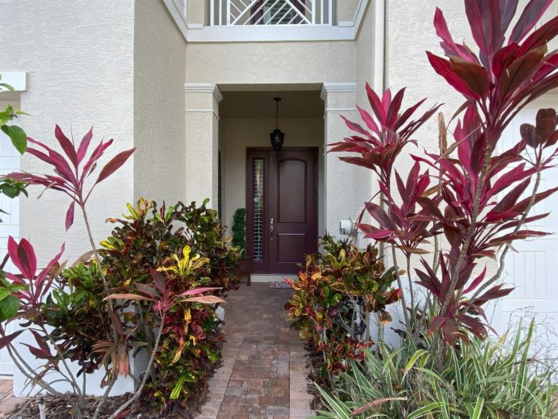 Image 3 of 43 For 4115 Darlington St