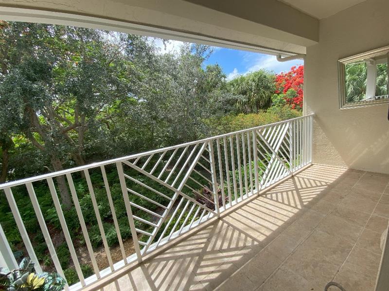 Image 31 of 43 For 4115 Darlington St