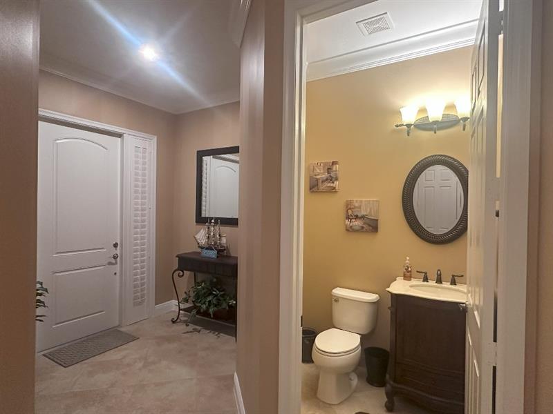 Image 6 of 43 For 4115 Darlington St