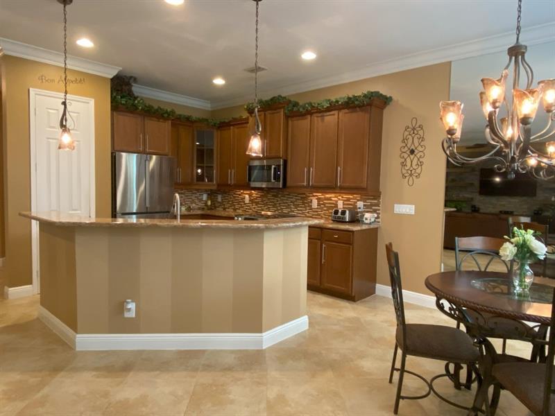 Image 8 of 43 For 4115 Darlington St